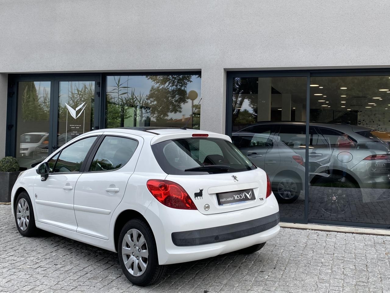 peugeot-207