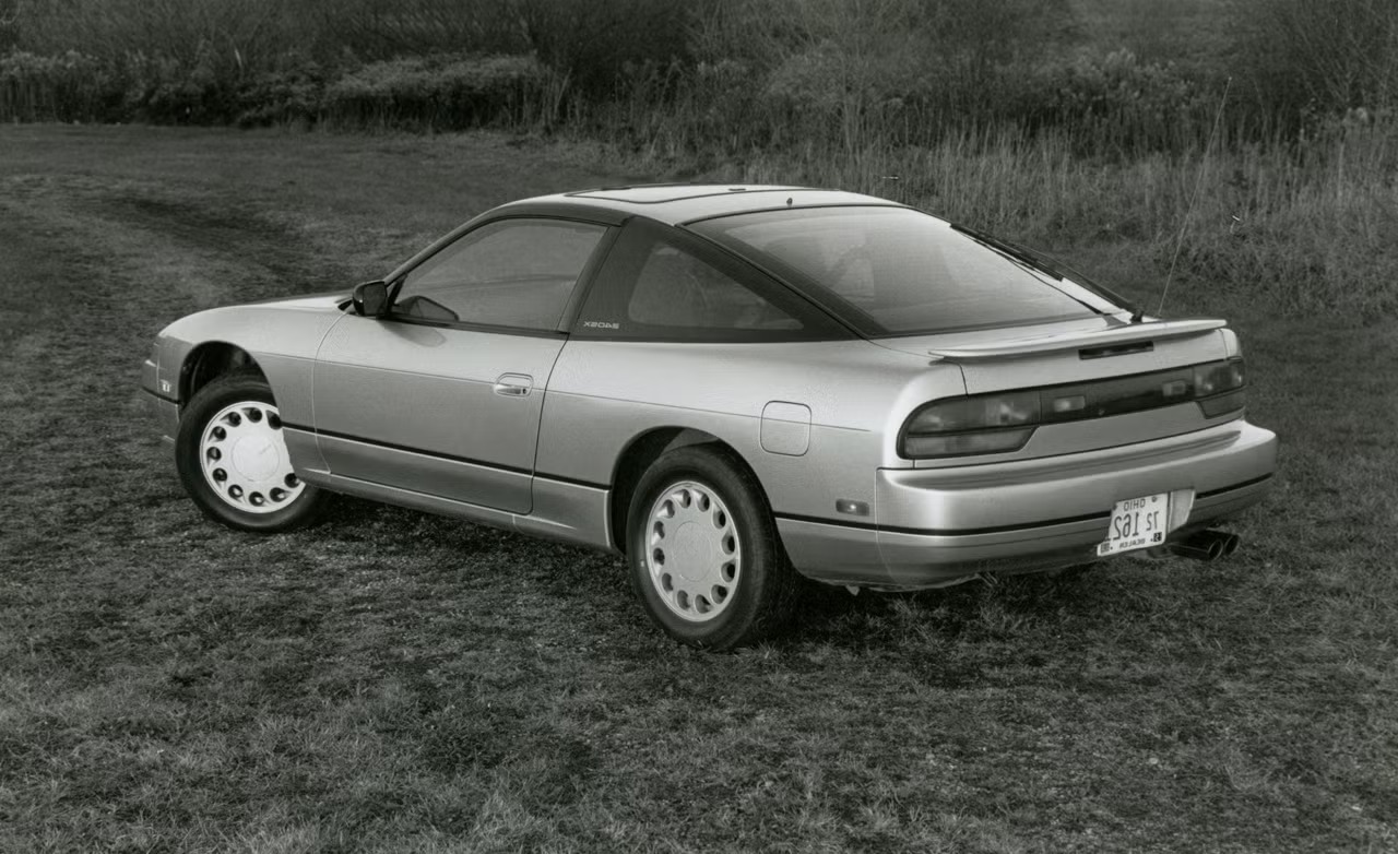 Nissan 240sx fiche technique dimensions, poids et caractéristiqu