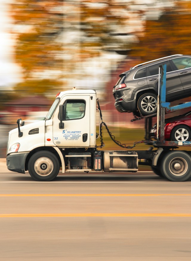 Transport de voiture par camion